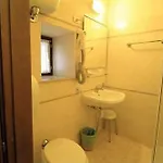 Windsor Savoia 3*