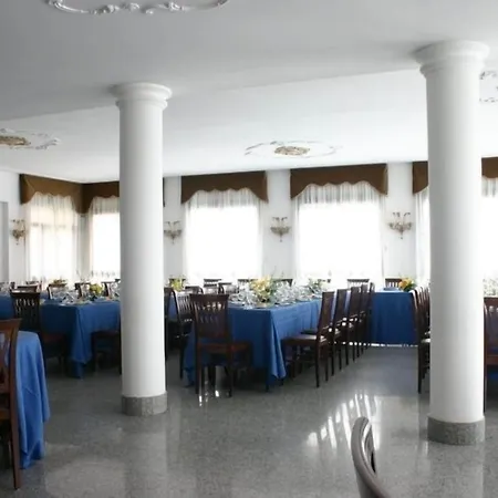 Windsor Savoia Otel 3*