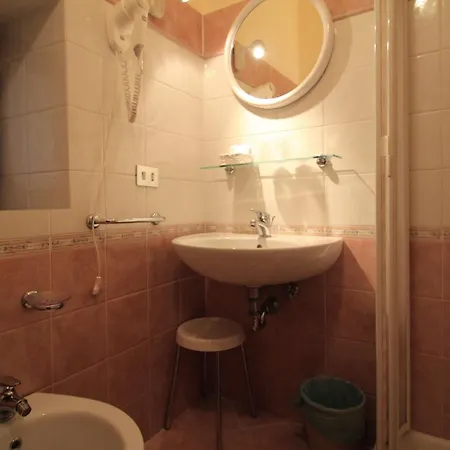 Otel Windsor Savoia 3*