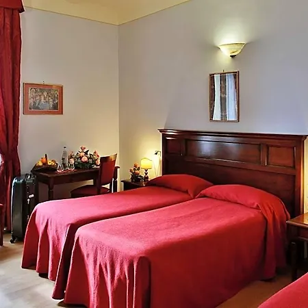 Ξενοδοχείο Windsor Savoia 3*