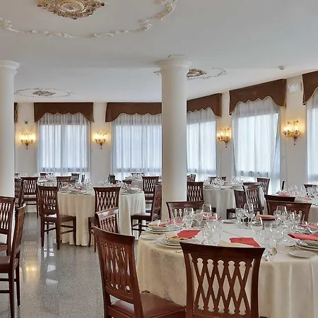 Szálloda Windsor Savoia