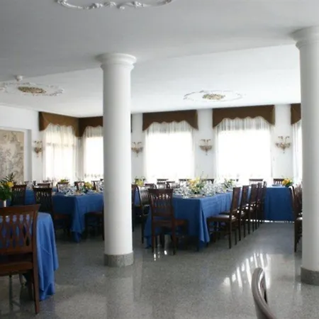 Szálloda Windsor Savoia 3*