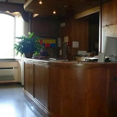 Windsor Savoia Otel 3*