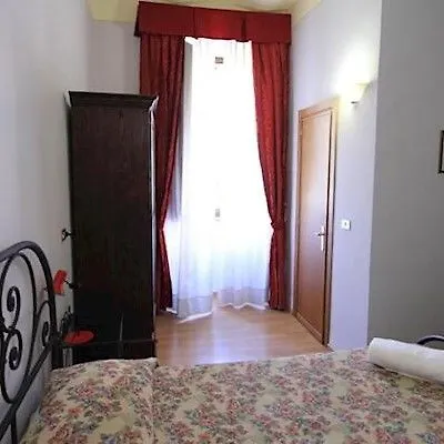 Windsor Savoia 3*