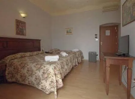 Szálloda Windsor Savoia 3*